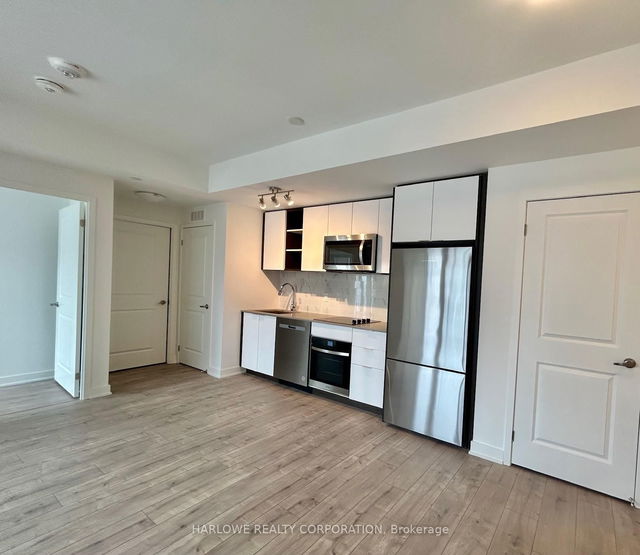 1208 - 543 Richmond Street