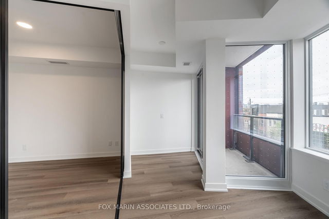 403 - 5 Lakeview Avenue