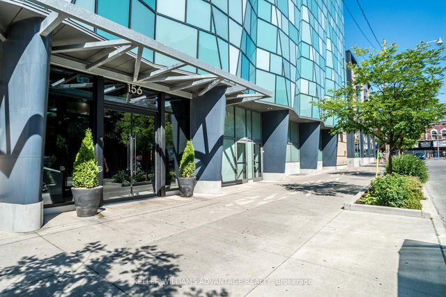 601 - 156 Portland Street