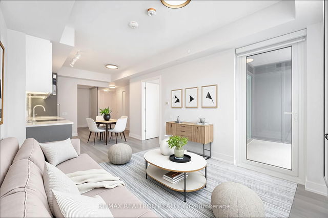 405 - 664 Spadina Avenue