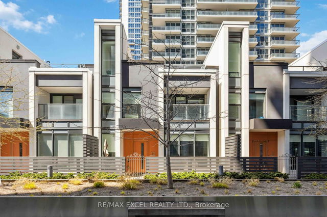 TH10 - 113 Mcmahon Drive