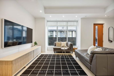 Unit TH10 — 113 Mcmahon Dr, Toronto - Bayview Village image-0-4