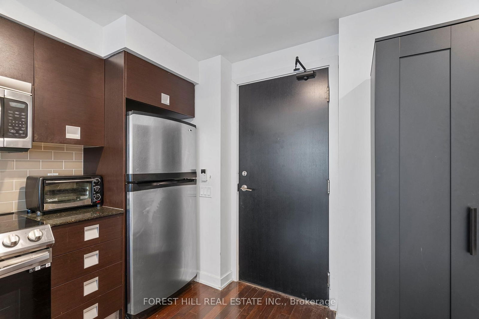 Condo for sale at 1101-33 Charles Street, Toronto, Bay Street Corridor, M4Y 1R9 - MLS: C12137996