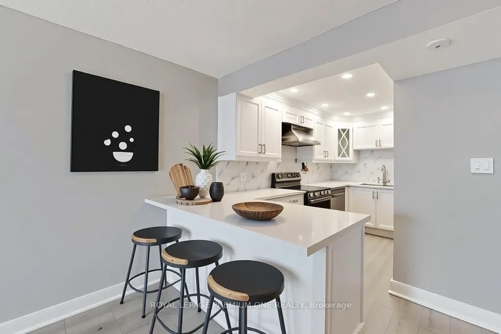 Condo for sale at 1008-195 Wynford Drive, Toronto, Flemingdon Park, M3C 3P3 - MLS: C12138161