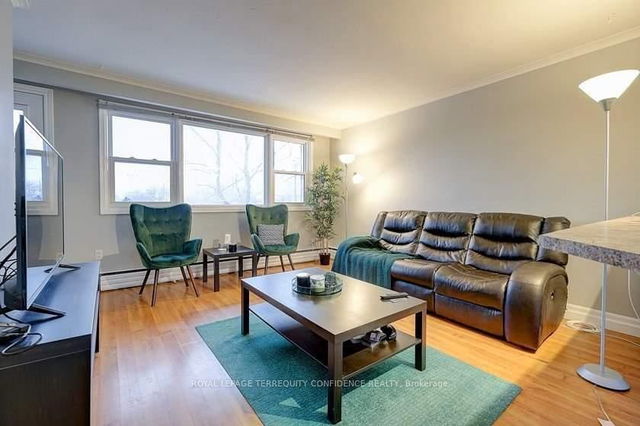 834 Sheppard Avenue