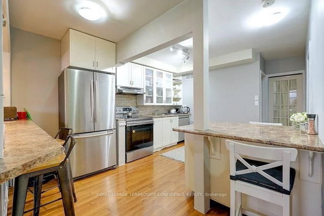 834 Sheppard Avenue