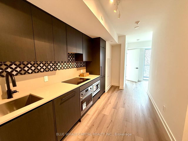 412 - 5 Lakeview Avenue