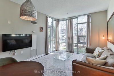 Unit 108 — 3830 Bathurst St, Toronto - Clanton Park image-0-3