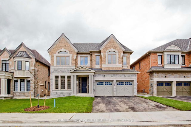11 Queen Magdalene Place