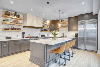 Unit Upper — 461 Oriole Pkwy, Toronto - Yonge-Eglinton image-0-2