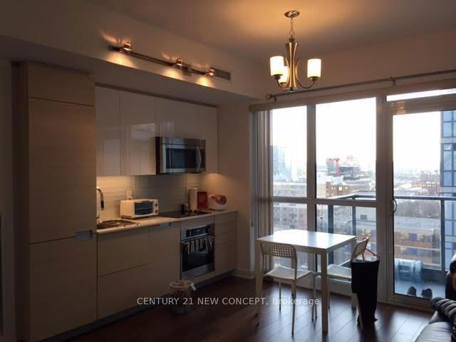 1312 - 210 Simcoe Street