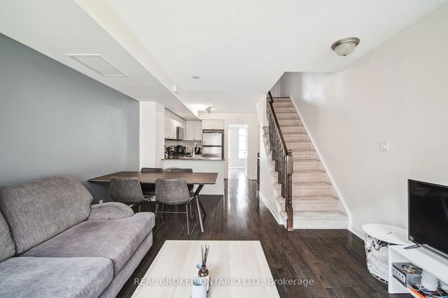 239 - 21 Ruttan Street