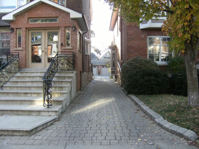 122 Delaware Avenue