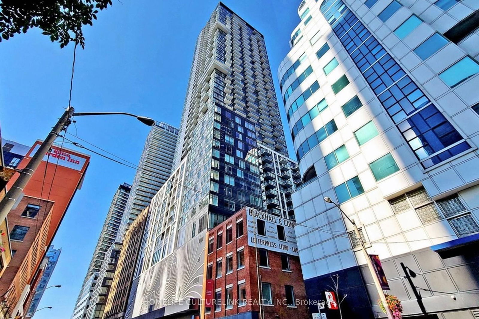 Condo for sale at 1417-87 Peter Street, Toronto, Waterfront Communities C1, M5V 0P1 - MLS: C12138646