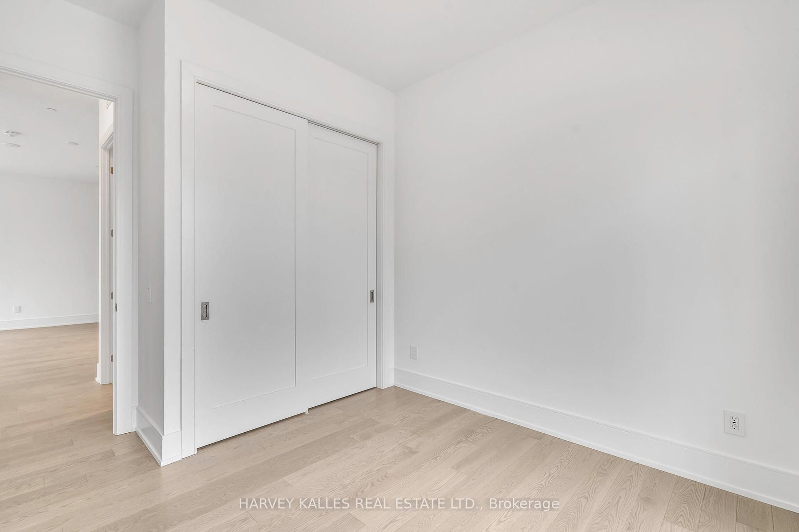 155 Merchants Wharf, Unit 631 - Photo 17