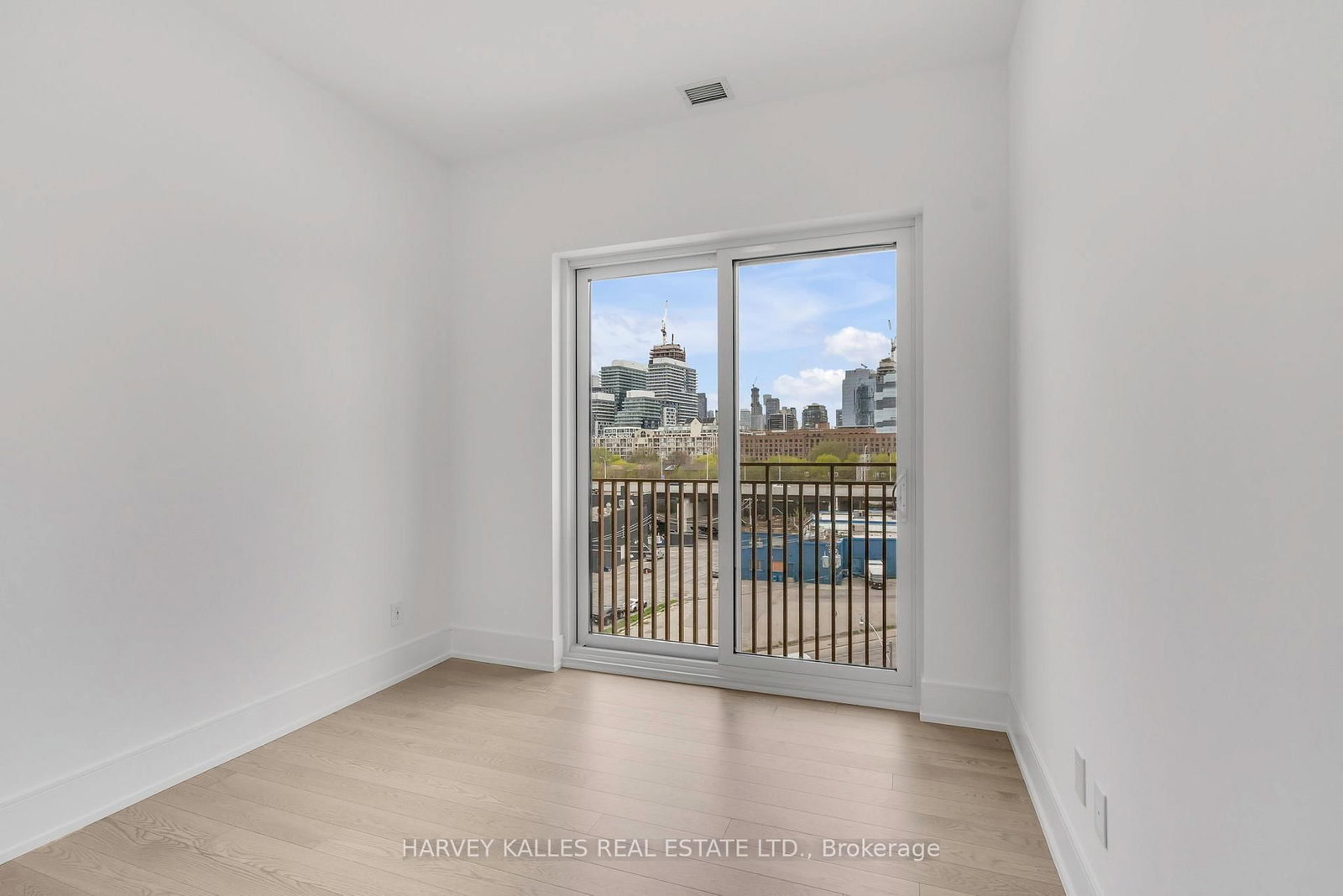 155 Merchants Wharf, Unit 631 - Photo 19