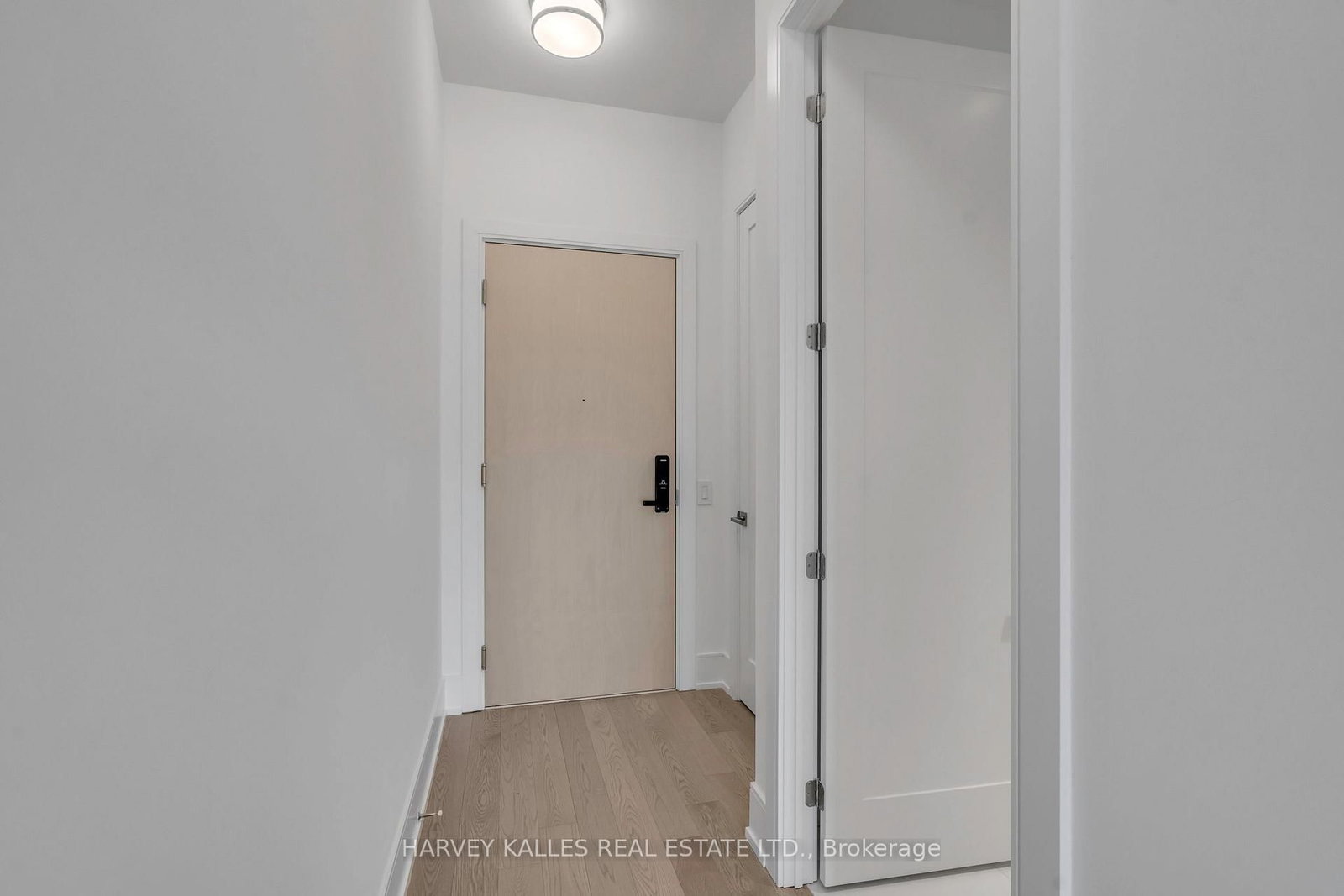 155 Merchants Wharf, Unit 631 - Photo 25