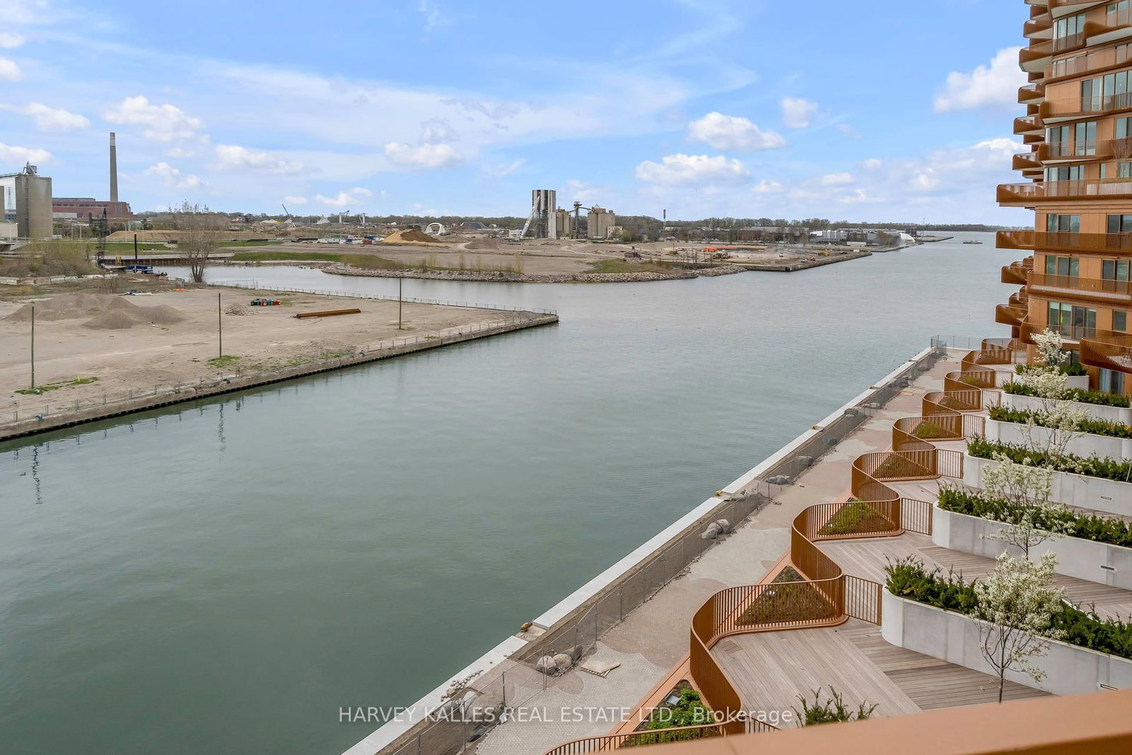 155 Merchants Wharf, Unit 631 - Photo 28