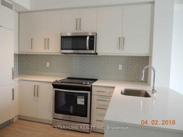 2504 - 5180 Yonge Street