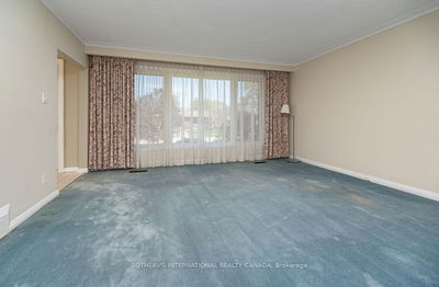 77 Cornerbrook Dr, Toronto - Parkwoods-Donalda image-0-3