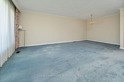 77 Cornerbrook Dr, Toronto - Parkwoods-Donalda image-0-4