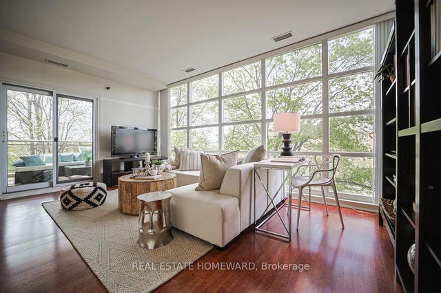209 - 1 Leaside Park Drive