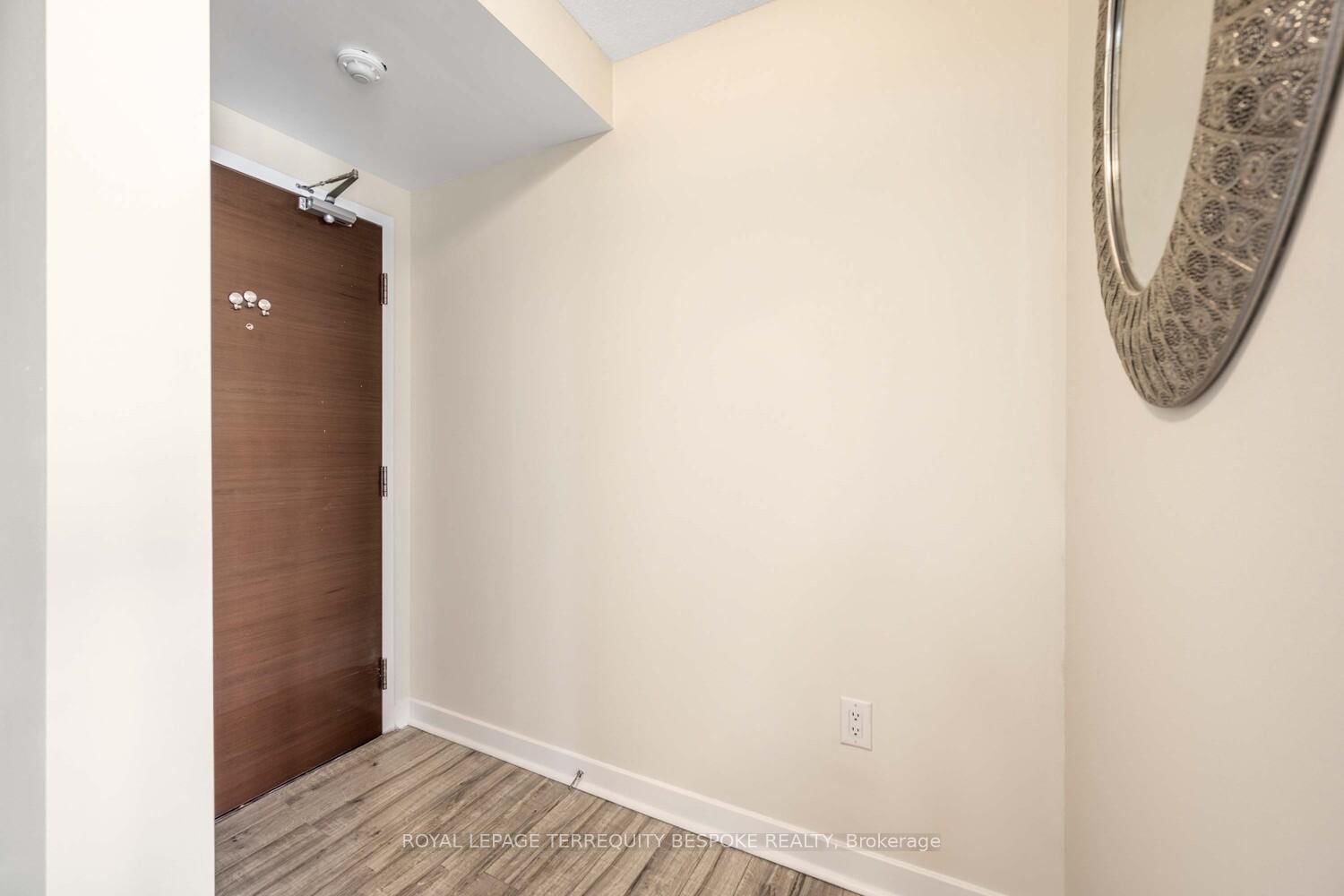 Condo for sale at 2109-15 Iceboat Terrace, Toronto, Waterfront Communities C1, M5V 4A5 - MLS: C12138818