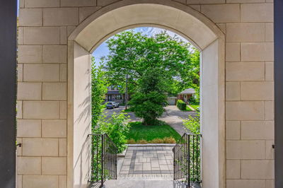 5 Graymar Ave, Toronto - Clanton Park image-0-3