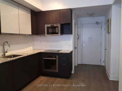 Unit 206 — 99 The Donway, Toronto - Banbury-Don Mills image-0-3