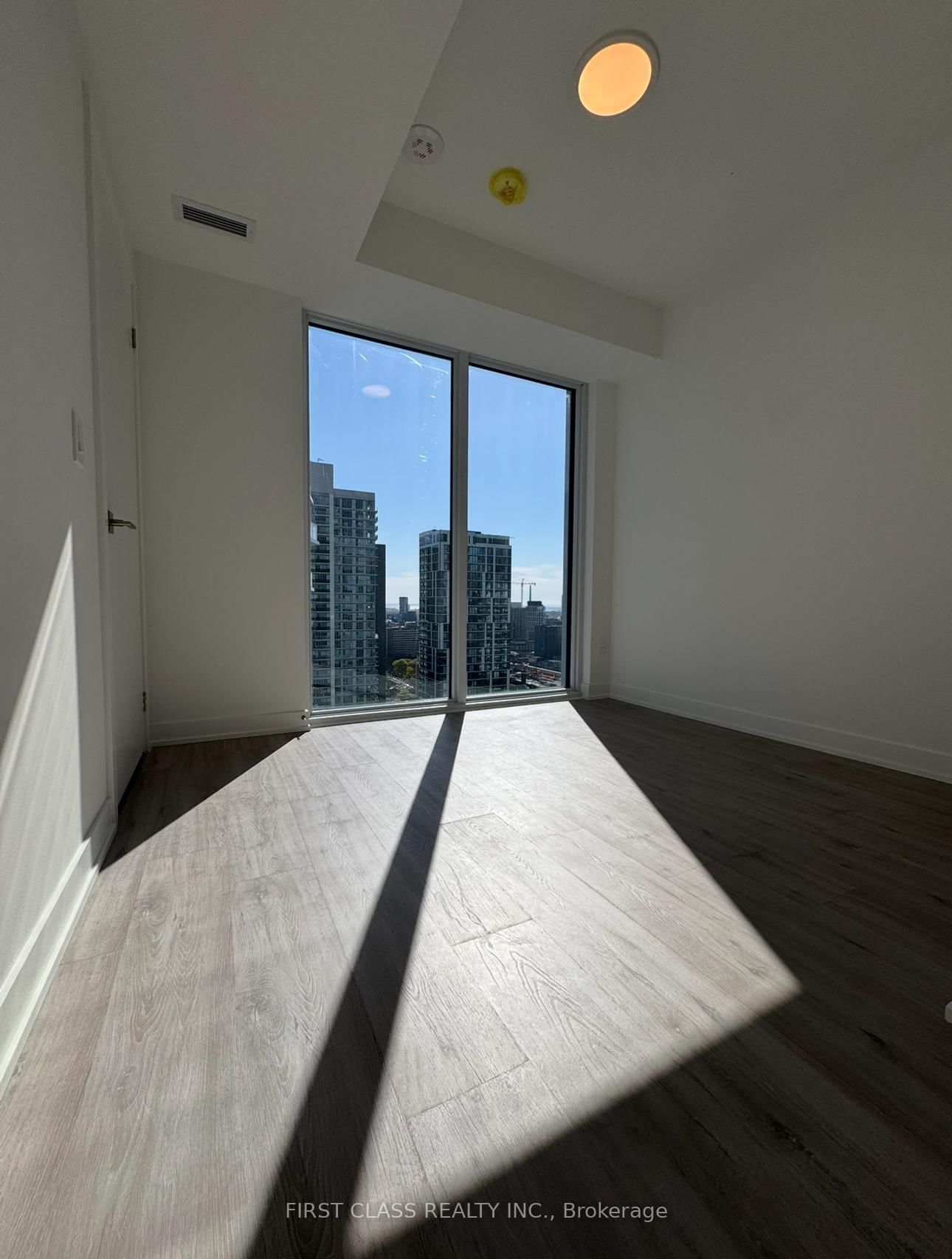 Condo for lease at 2810-252 Church Street, Toronto, Church-Yonge Corridor, M5B 0E6 - MLS: C12139003