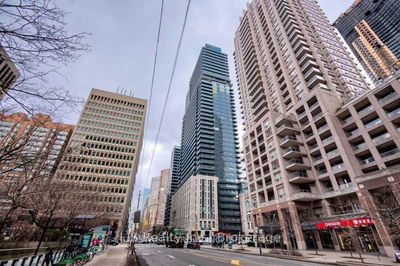 Unit 1618 — 955 Bay St, Toronto - Bay Street Corridor image-0-1
