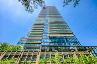 4804 - 832 Bay Street