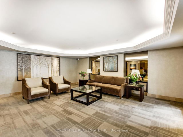 305 - 133 Torresdale Avenue