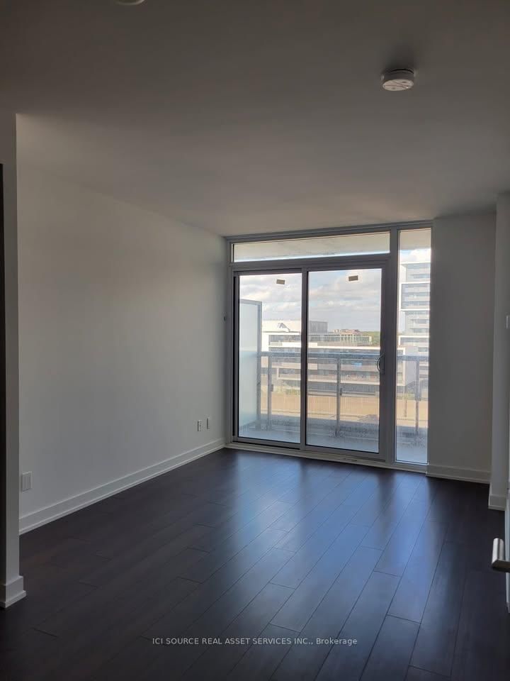 820 - 120 Varna Dr, Toronto, M6A 0B3 | Image 3