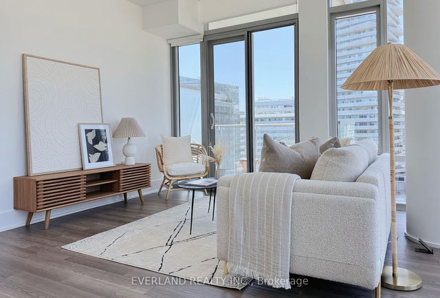 840 - 39 Queens Quay