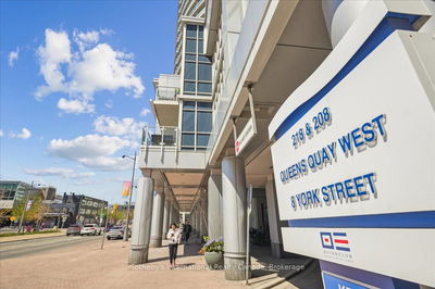 Unit 1804 — 218 Queens Quay, Toronto - Waterfront Communities C1 image-0-2