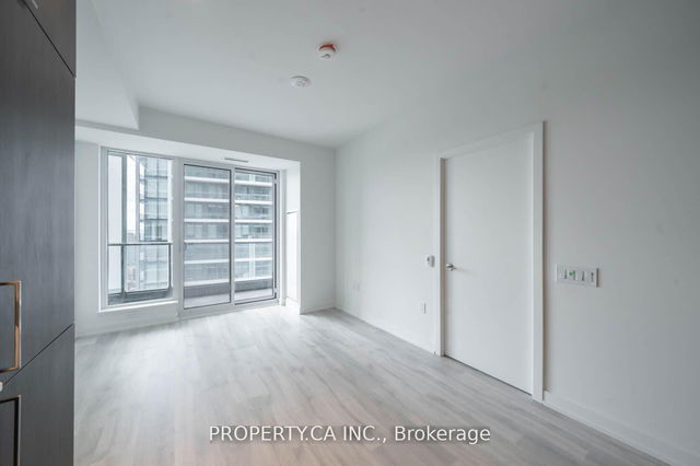 1601 - 8 Olympic Garden Drive