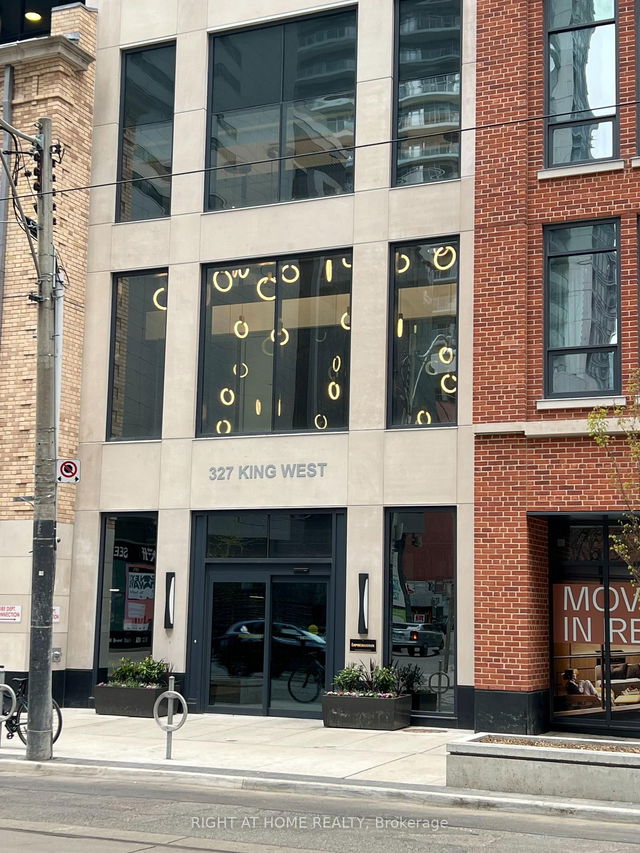 1703 - 327 King Street