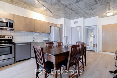 Unit 402 — 150 Sudbury St, Toronto - Little Portugal image-0-3