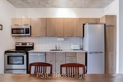 Unit 402 — 150 Sudbury St, Toronto - Little Portugal image-0-4
