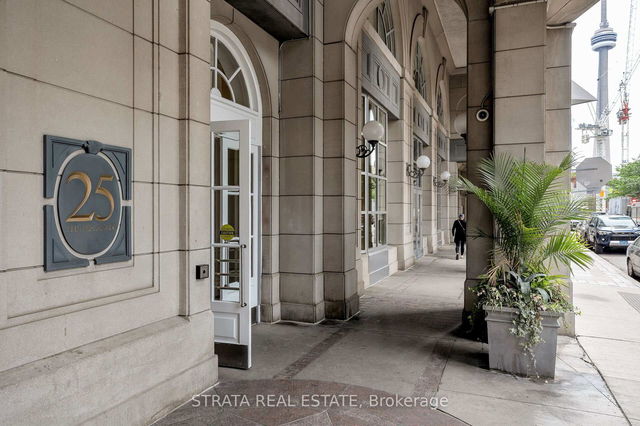 1701 - 25 The Esplanade N/A