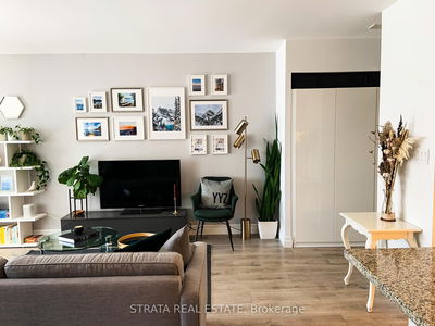 Unit 1701 — 25 The Esplanade, Toronto - Waterfront Communities C8 image-0-2