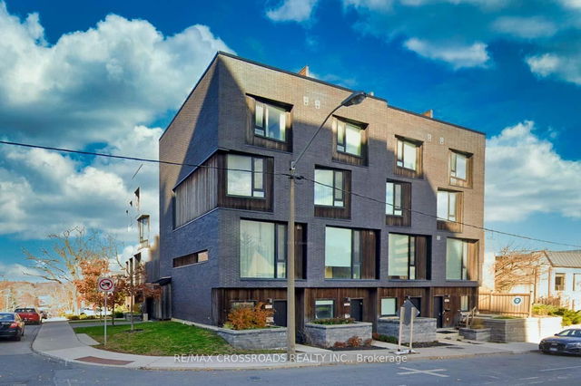 536A Eglinton Avenue