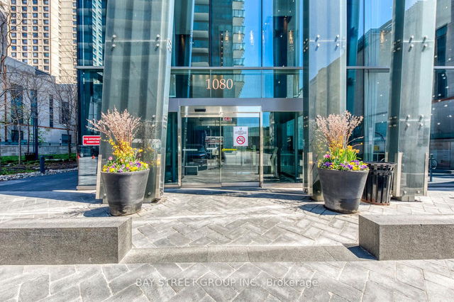 2707 - 1080 Bay Street