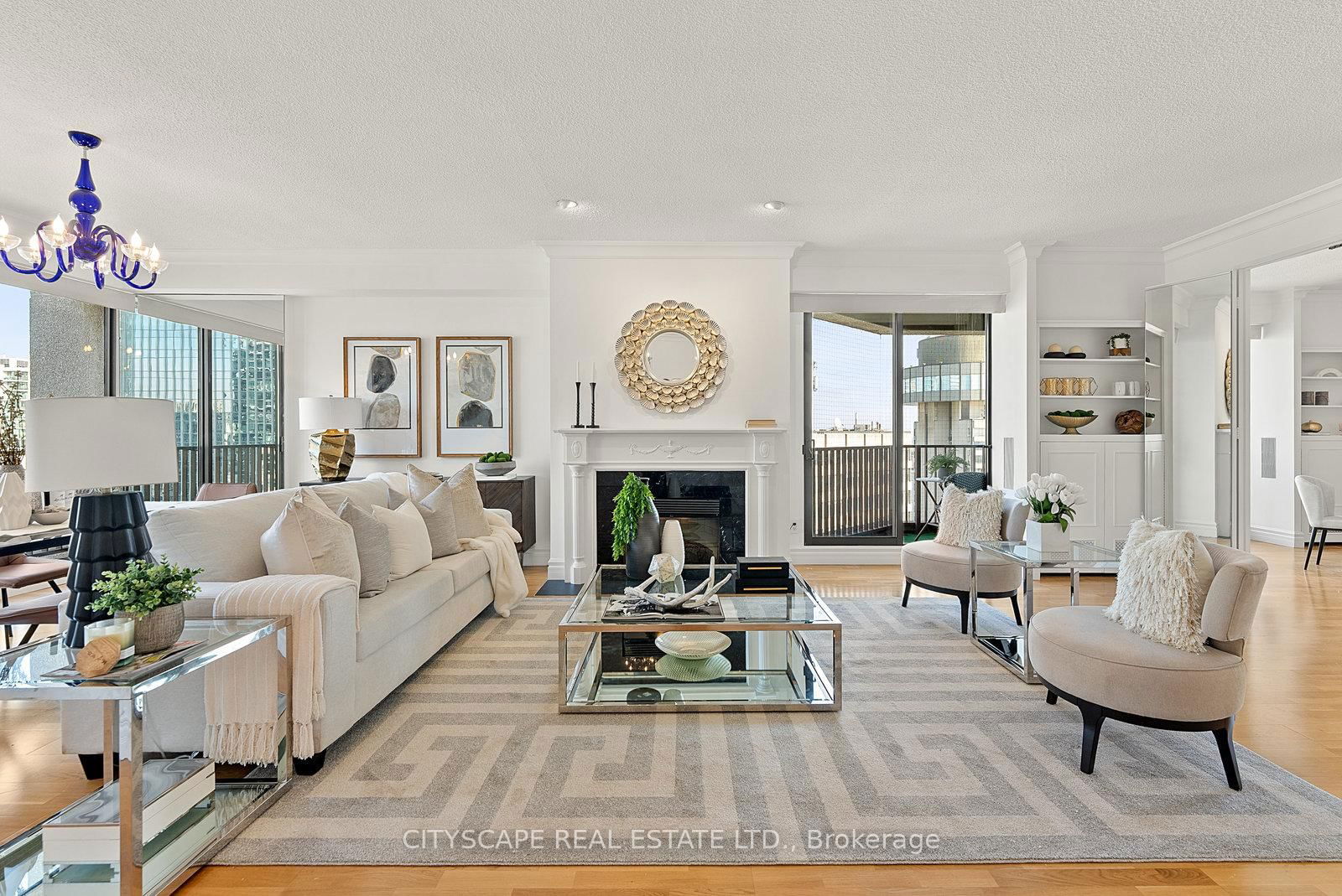 Condo for sale at 3510-33 Harbour Square, Toronto, Waterfront Communities C1, M5J 2G2 - MLS: C12140052