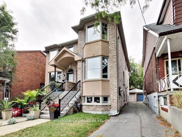 82 Robina Avenue