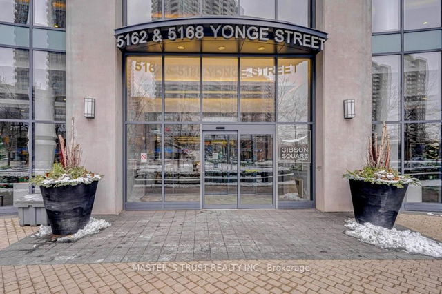 815 - 5162 Yonge Street
