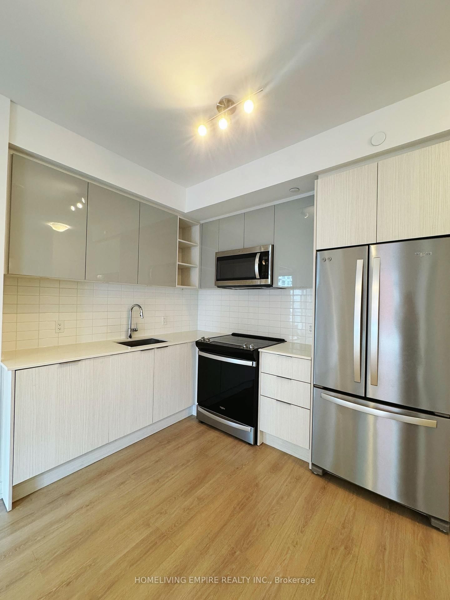 Condo for sale at 918-50 Dunfield Avenue, Toronto, Mount Pleasant West, M4S 3A4 - MLS: C12140138