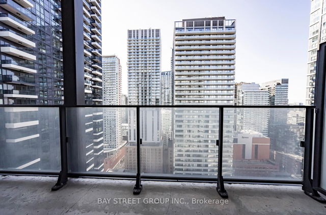 2509 - 125 Peter Street