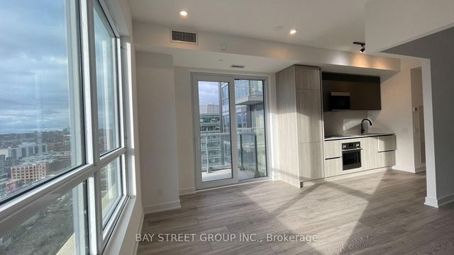 2111 - 108 Peter Street